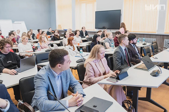 В  ДГТУ прошел экспертный семинар «Образовательные модели ведущих мировых университетов», организованный офисом трансформации ДГТУ и ИОТ-университетом